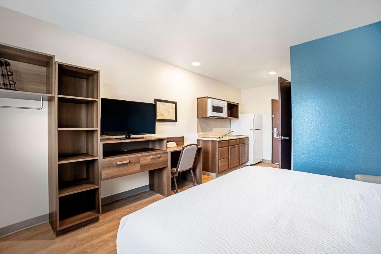 Woodspring Suites Naples Golden Gate Zewnętrze zdjęcie