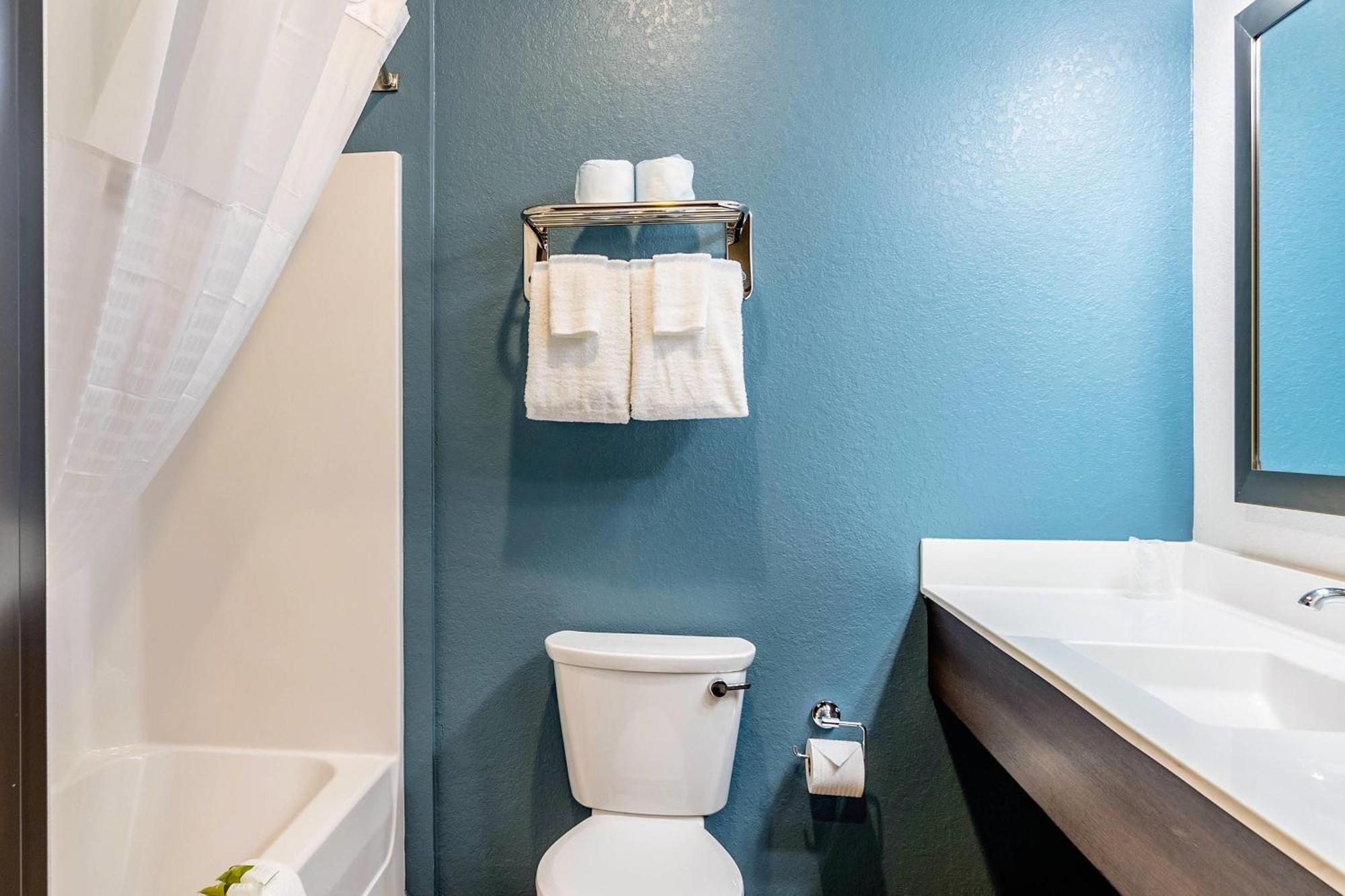 Woodspring Suites Naples Golden Gate Zewnętrze zdjęcie